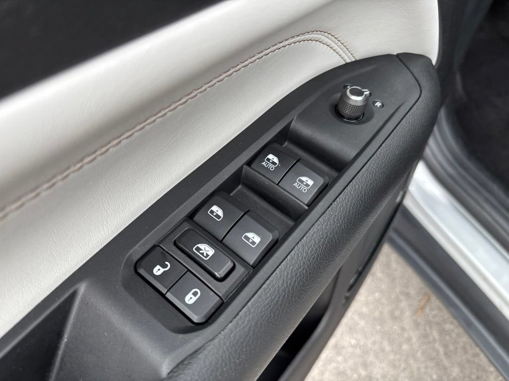 Used 2026 Jeep Compass Limited AWD/4WD image 20