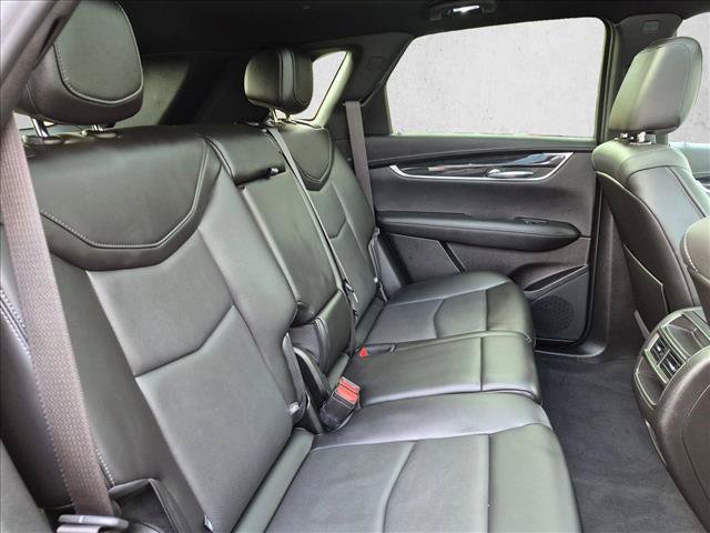 Used 2022 Cadillac XT5 Premium Luxury w/ Technology Package FWD image 19