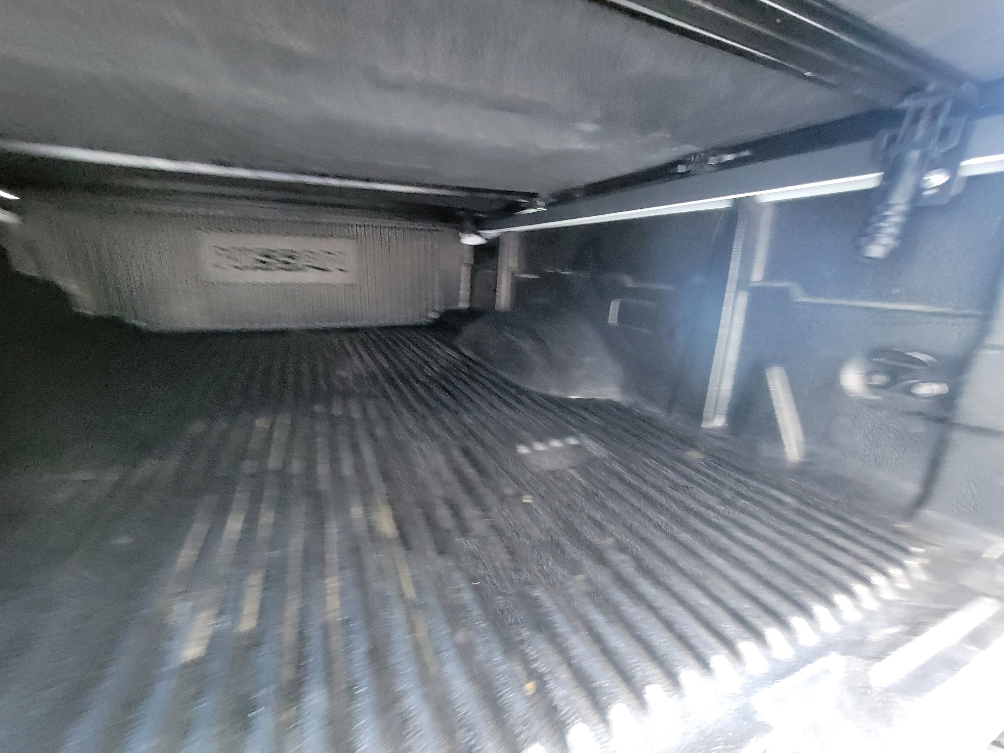 Used 2020 Nissan Frontier S w/ S Utility Package image 16