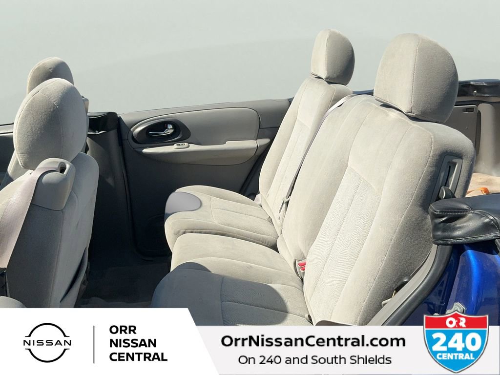 Used 2005 Chevrolet TrailBlazer LS w/ LS Preferred Equipment Group image 13