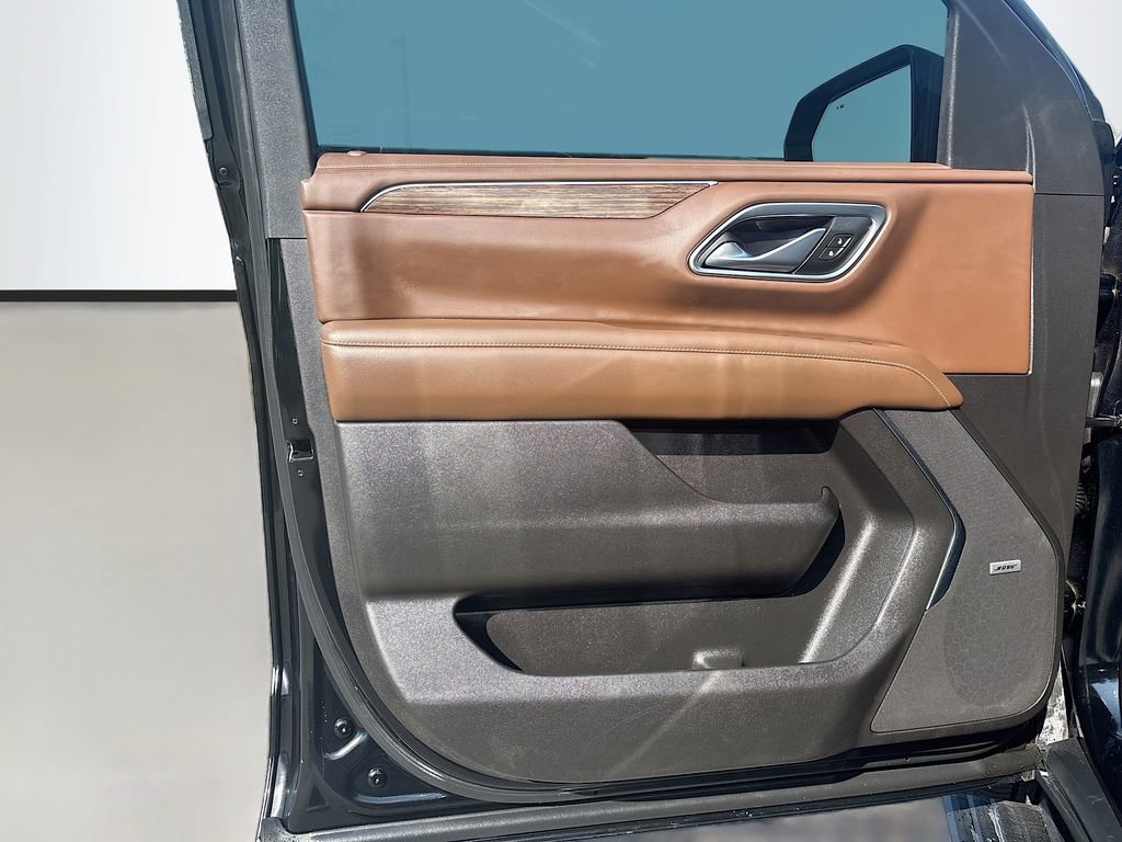 Used 2021 Chevrolet Tahoe High Country w/ Premium Package RWD image 44