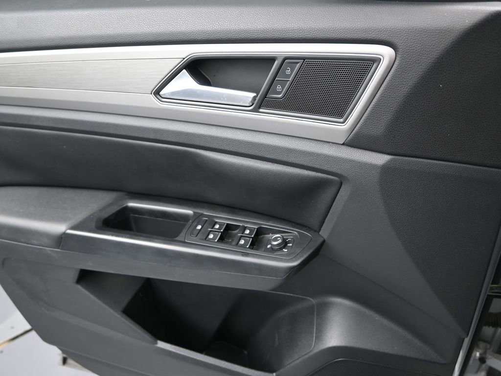 Used 2019 Volkswagen Atlas SE image 11