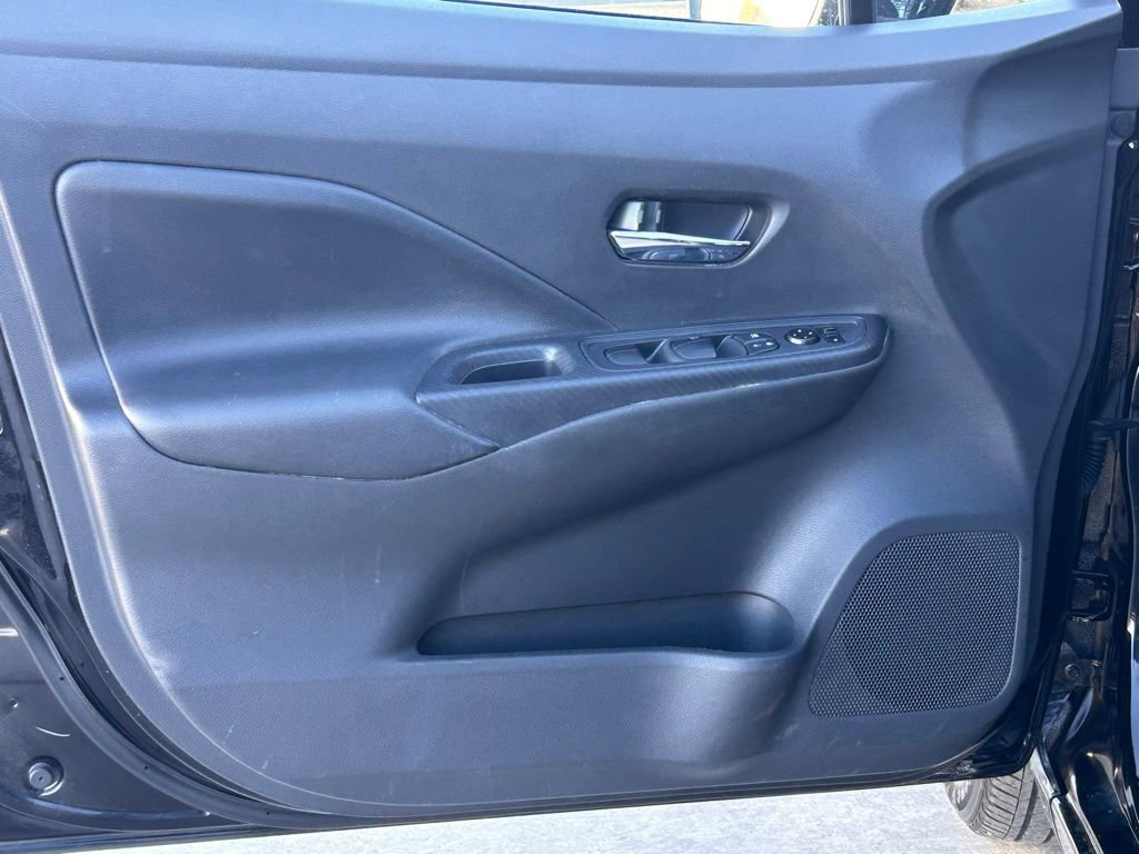 Used 2023 Nissan Versa SV image 17