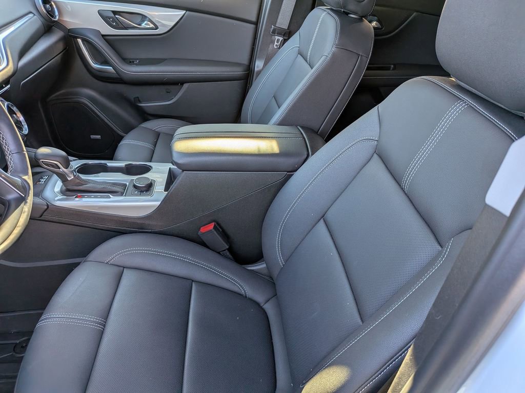 Used 2025 Chevrolet Blazer LT w/ Sound & Technology Package image 14
