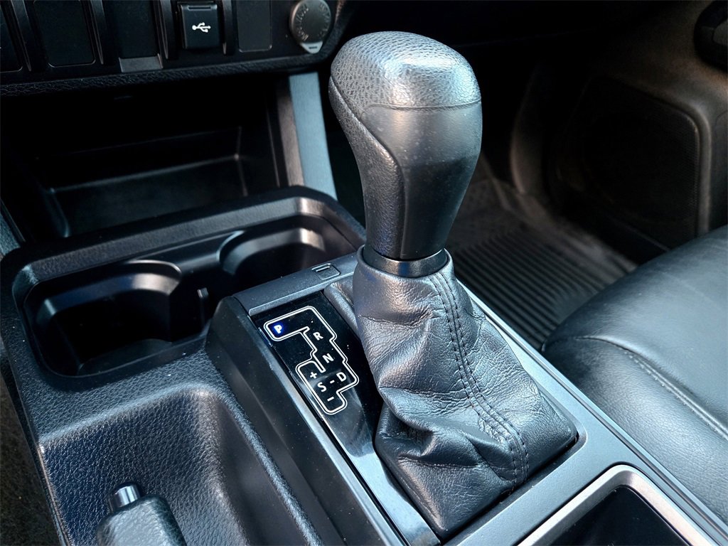 Used 2021 Toyota Tacoma SR w/ SR Convenience Package image 22