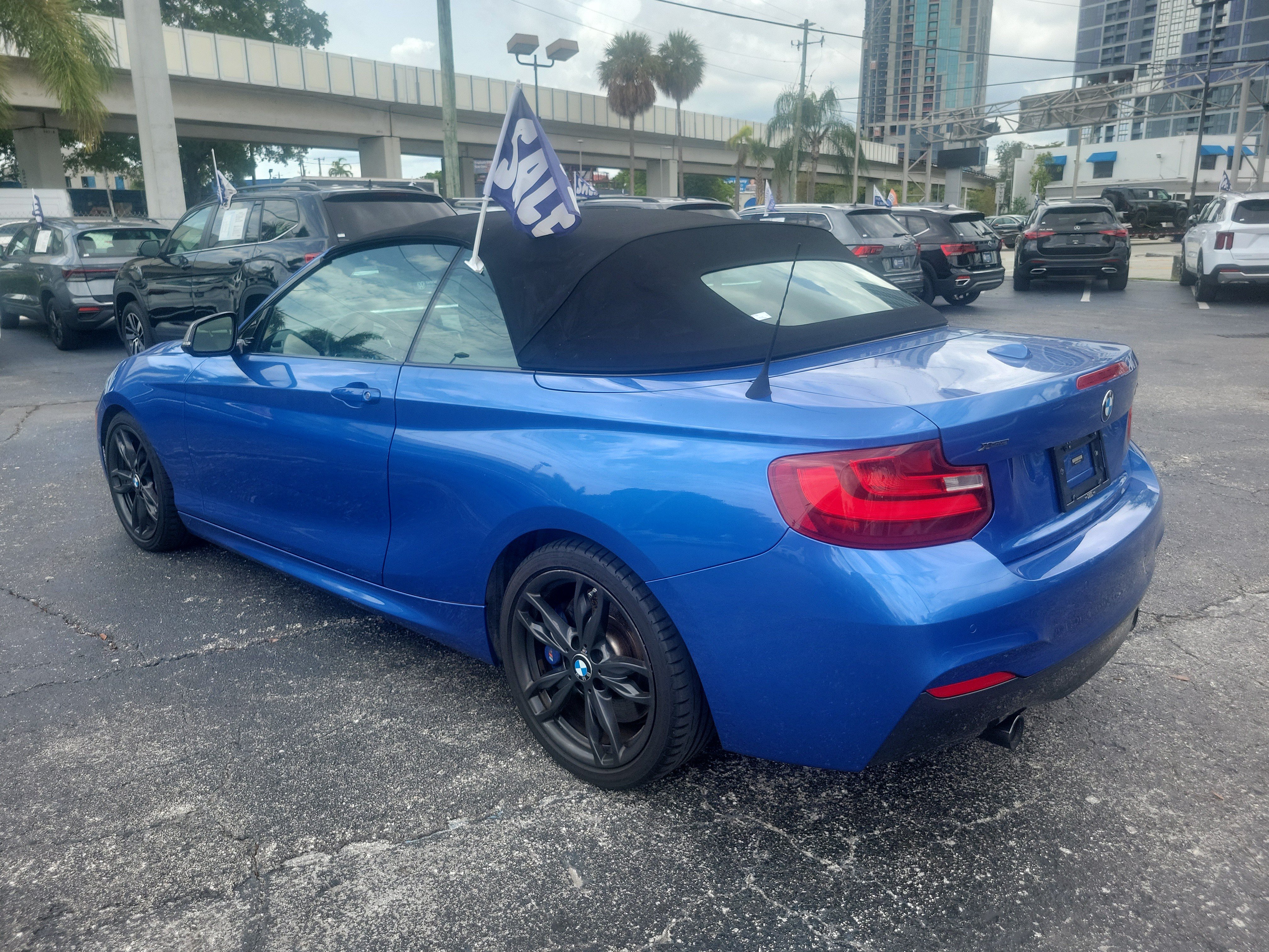Used 2016 BMW M235i xDrive Convertible AWD/4WD image 3