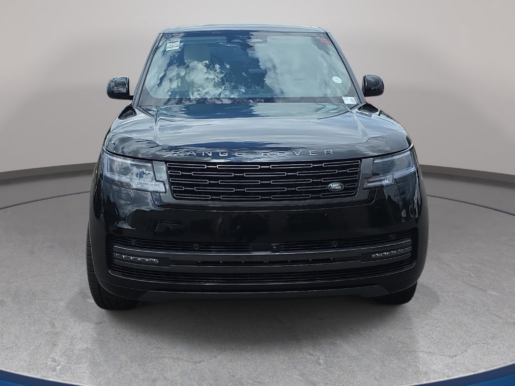 New 2026 Land Rover Range Rover Long Wheelbase SE AWD/4WD image 2