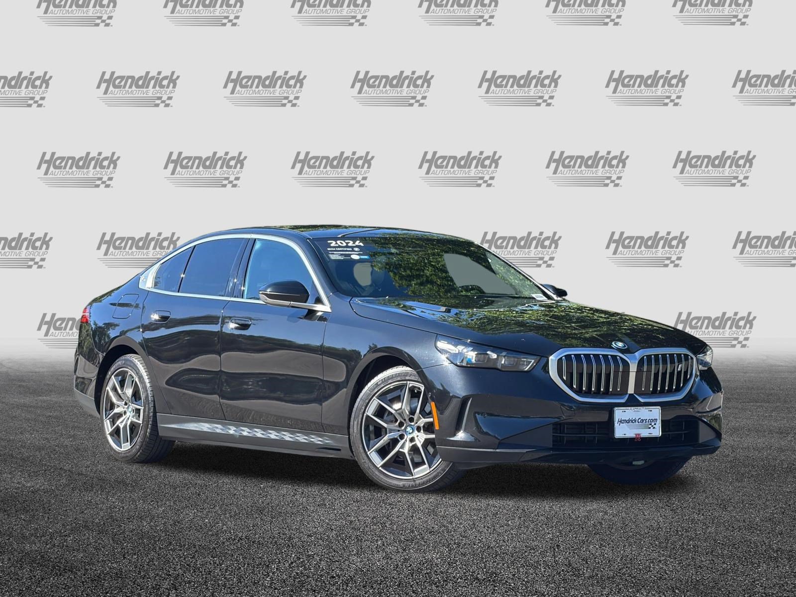 Used 2024 BMW i5 eDrive40i w/ Executive Package RWD video 2