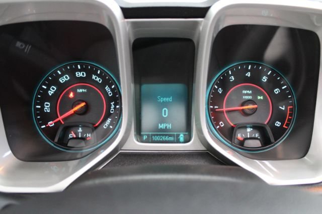 Used 2015 Chevrolet Camaro LT RWD image 20