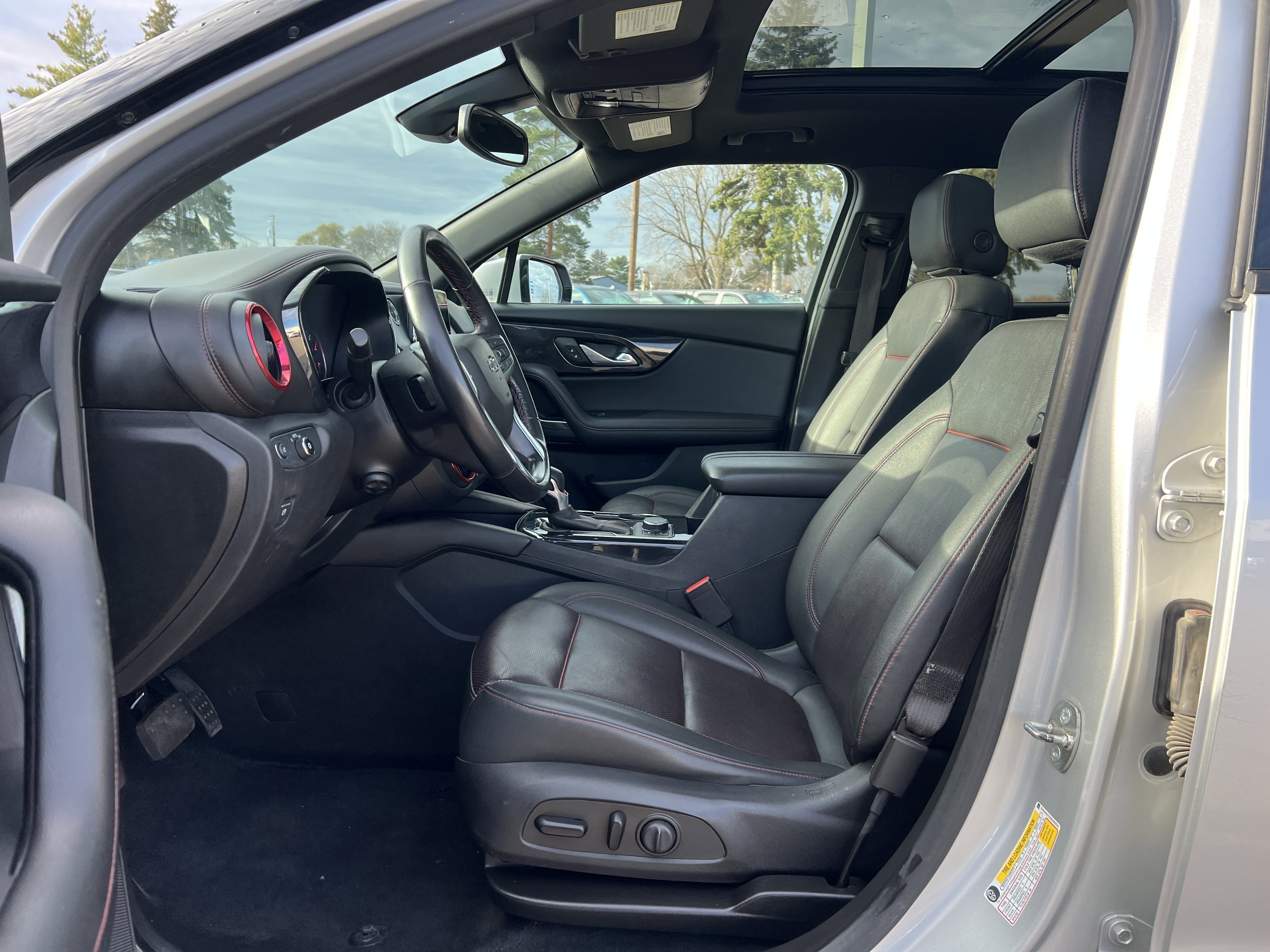 Used 2021 Chevrolet Blazer RS w/ Enhanced Convenience Package image 17