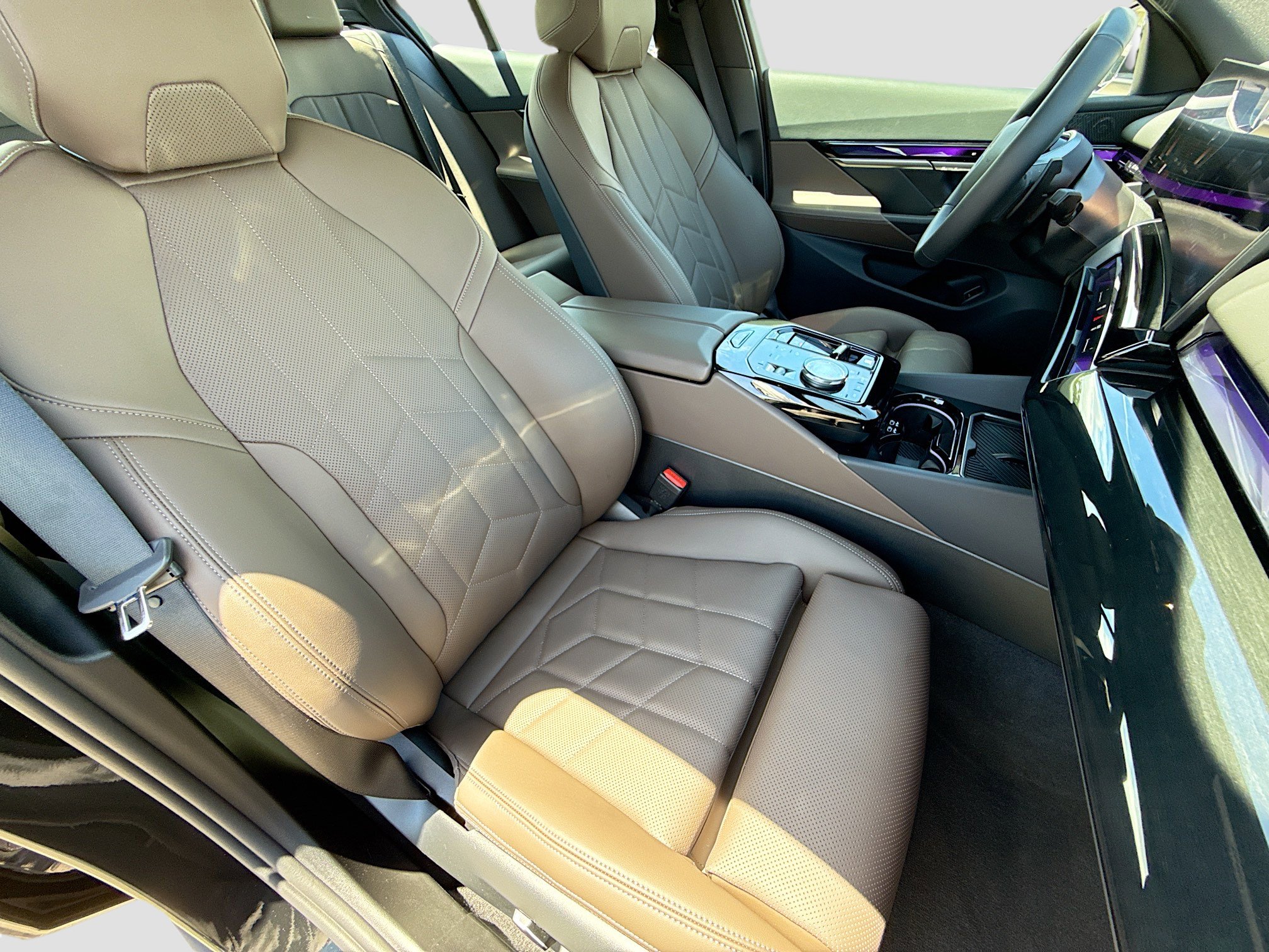 Used 2026 BMW 540i xDrive image 15