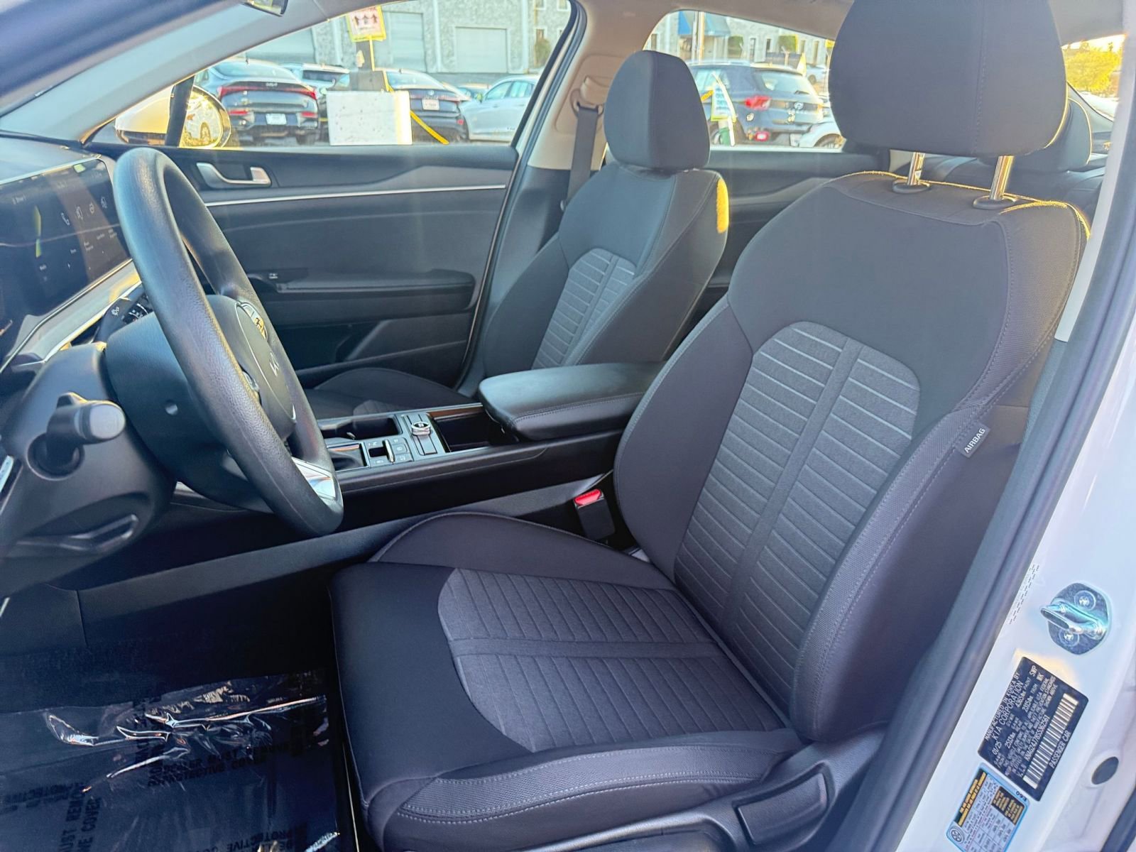 Used 2025 Kia K5 LXS FWD image 37