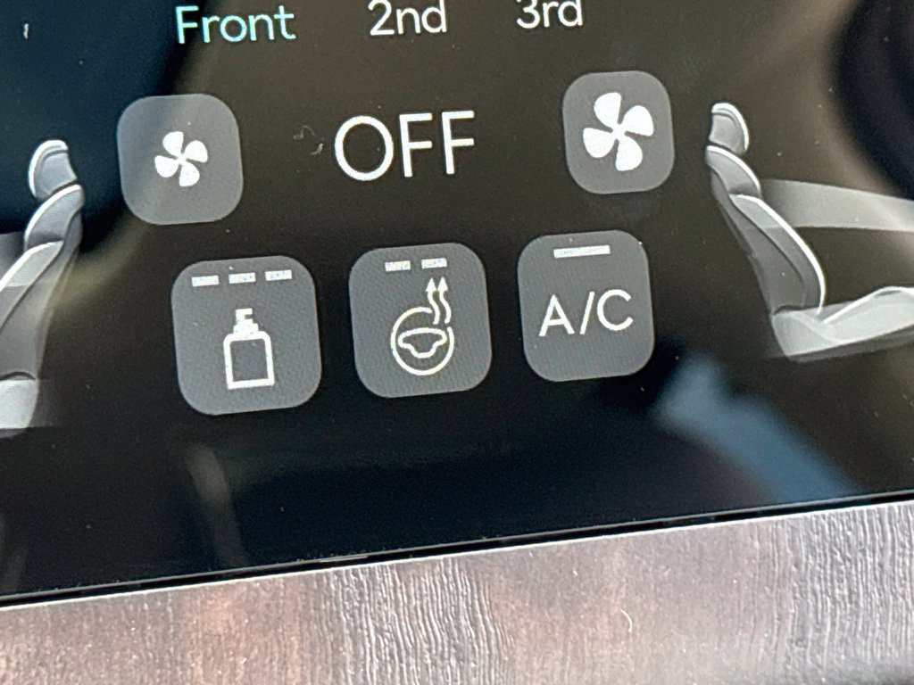 New 2027 Genesis GV80 2.5T Prestige AWD/4WD image 19