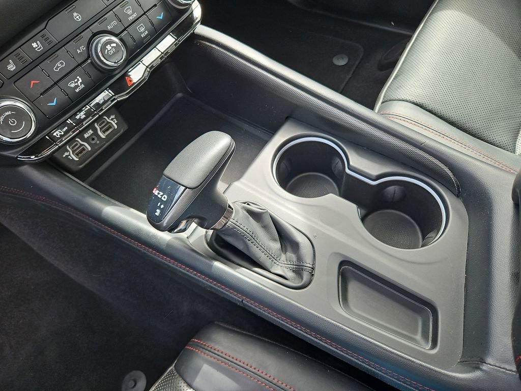 Used 2024 Dodge Durango GT image 21