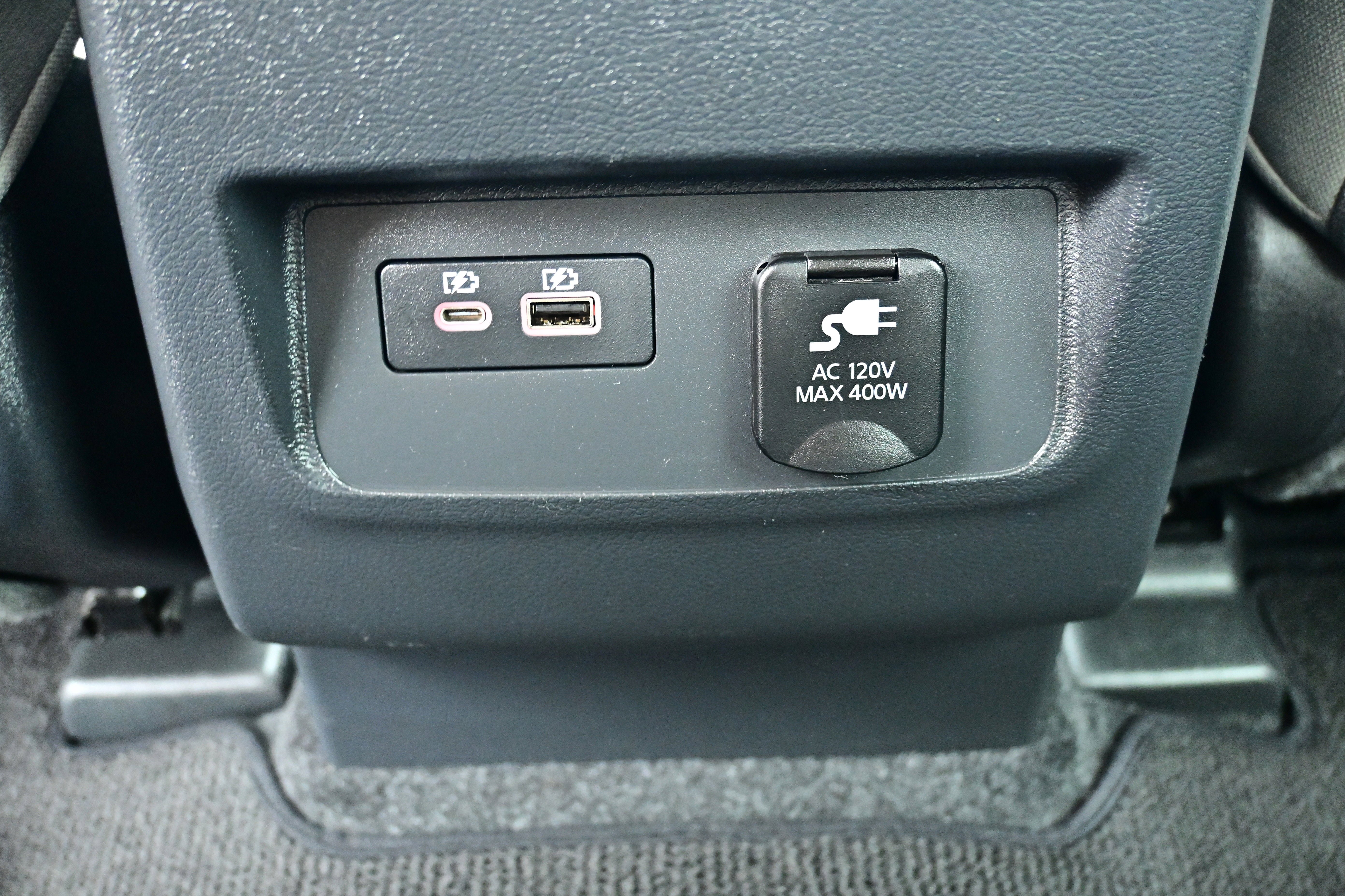 Certified 2022 Nissan Frontier SV w/ Technology Package AWD/4WD image 15