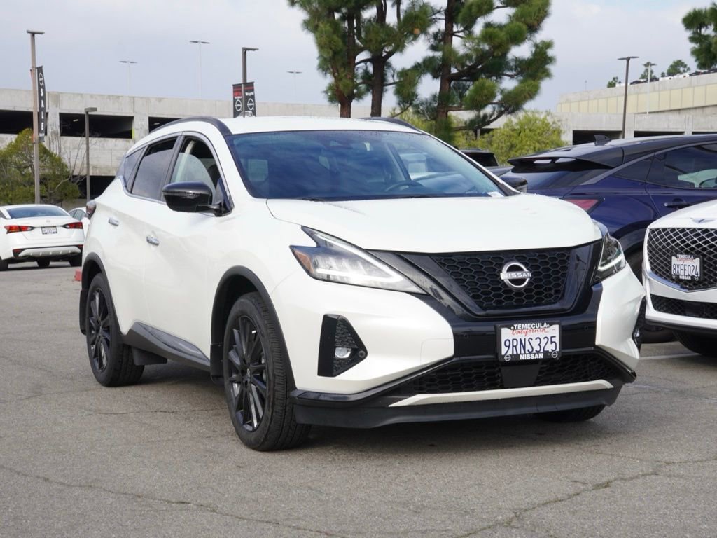 Used 2024 Nissan Murano SV w/ SV Midnight Edition Package image 2