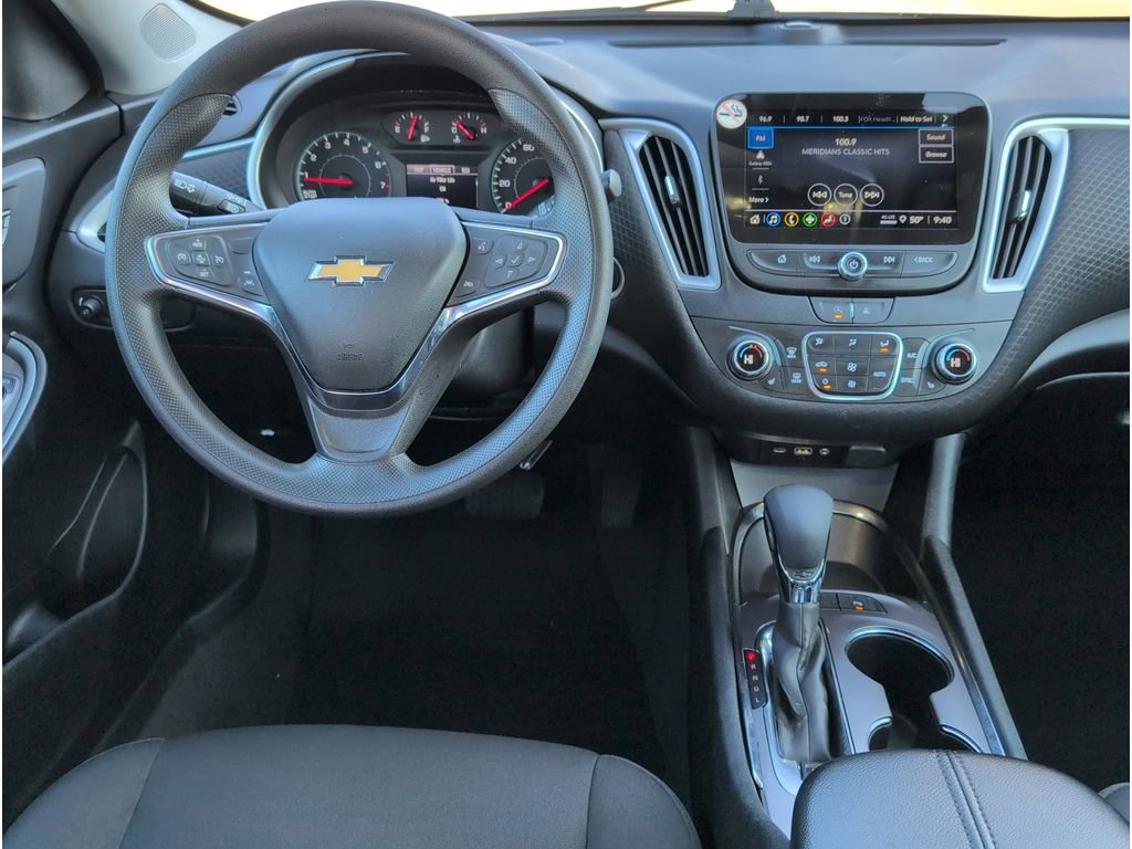 Used 2024 Chevrolet Malibu LT image 31