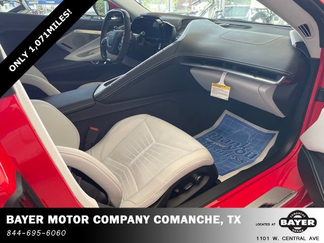Used 2024 Chevrolet Corvette Z06 RWD image 11