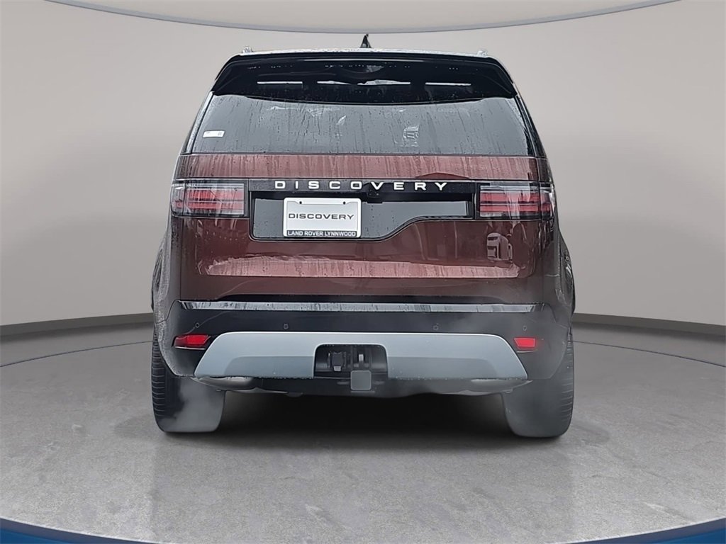 New 2026 Land Rover Discovery Limited Edition image 6