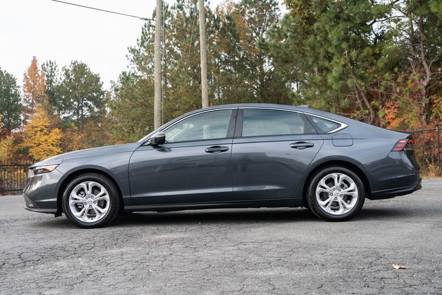 Used 2025 Honda Accord LX image 5