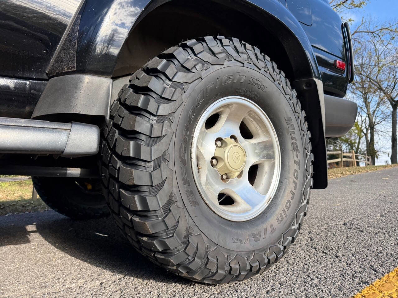 Used 1997 Toyota Land Cruiser image 92