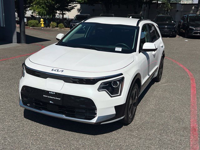 Certified 2024 Kia Niro Wind FWD image 5