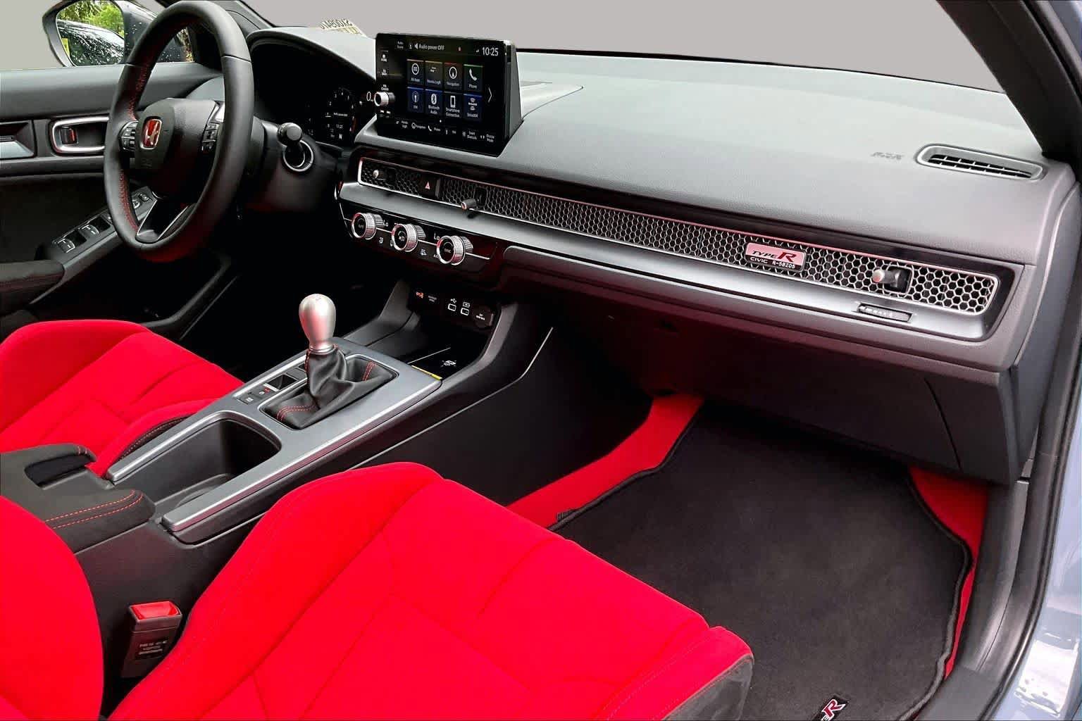 Used 2025 Honda Civic Type R image 19