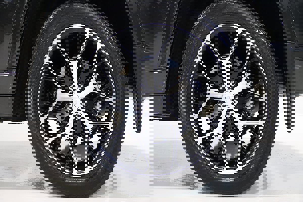 Used 2023 Jeep Grand Cherokee Summit image 89