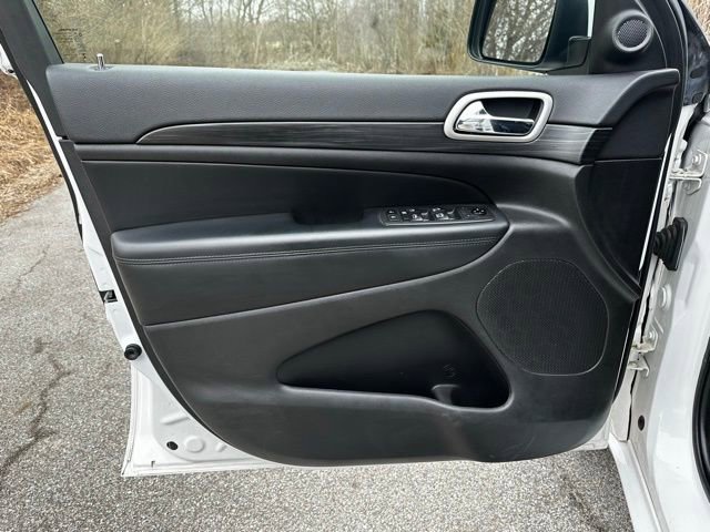 Used 2021 Jeep Grand Cherokee Laredo X image 10