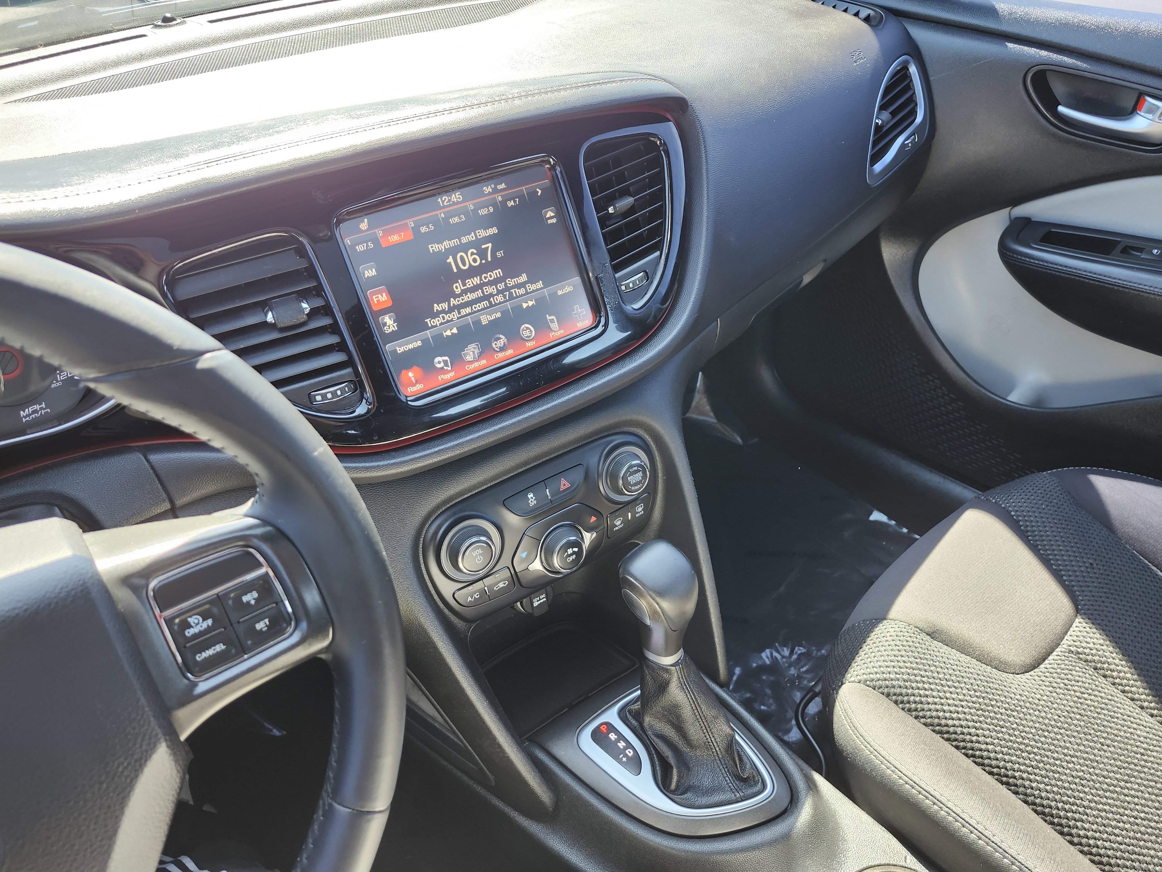 Used 2015 Dodge Dart SXT w/ Sun/Sound Group image 27