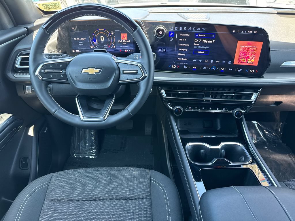Used 2025 Chevrolet Traverse LT w/ Enhanced Driving Package FWD image 22