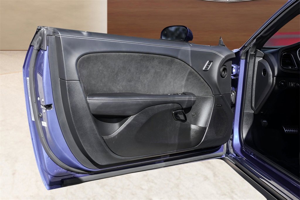 Used 2022 Dodge Challenger SRT Hellcat image 22