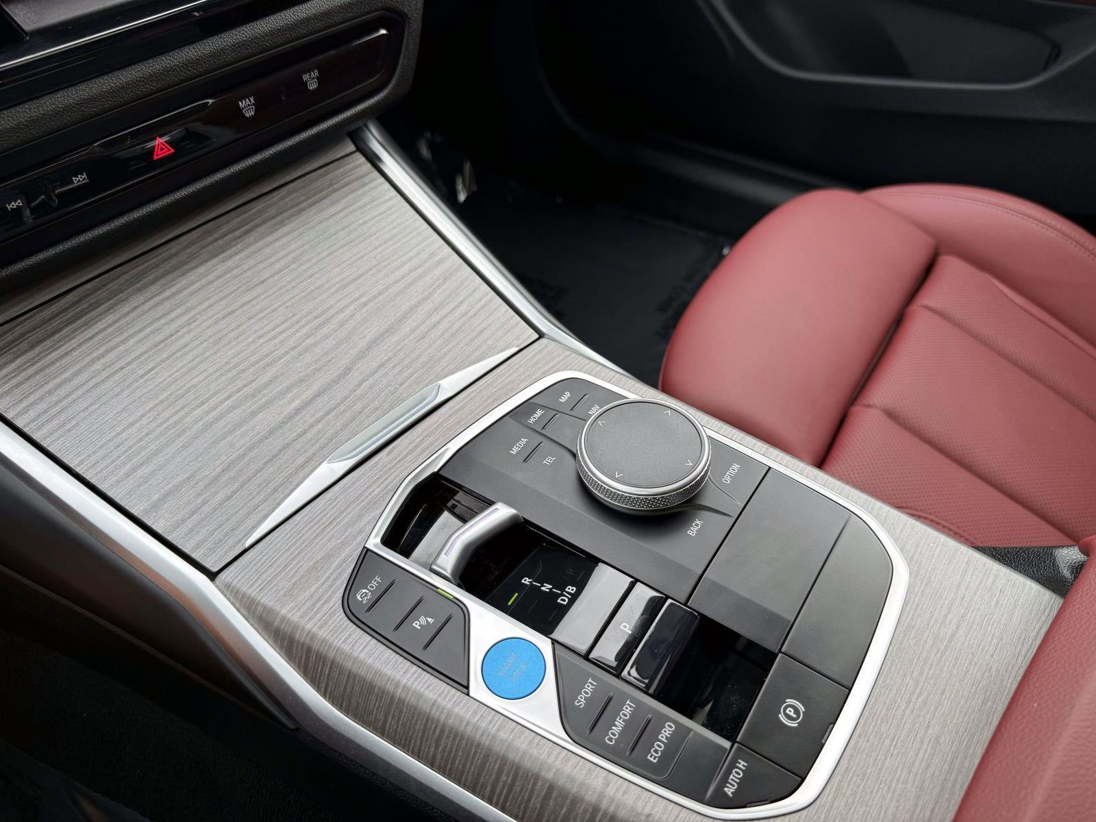 Used 2025 BMW i4 eDrive40 w/ Premium Package RWD image 26
