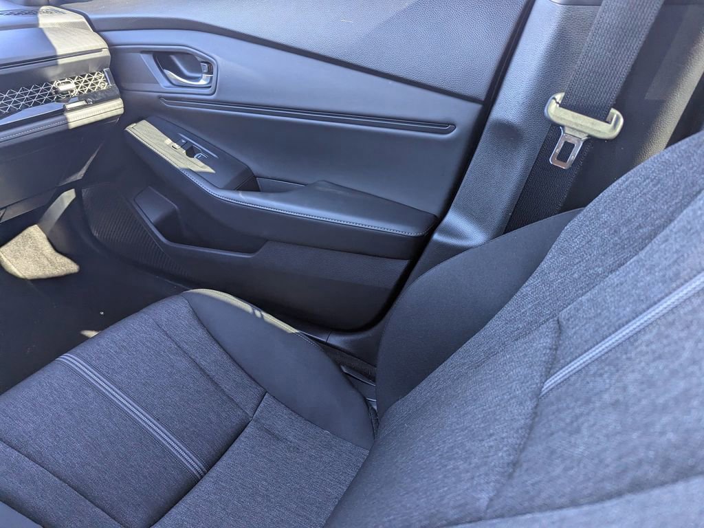 Used 2024 Honda Accord Sport image 12