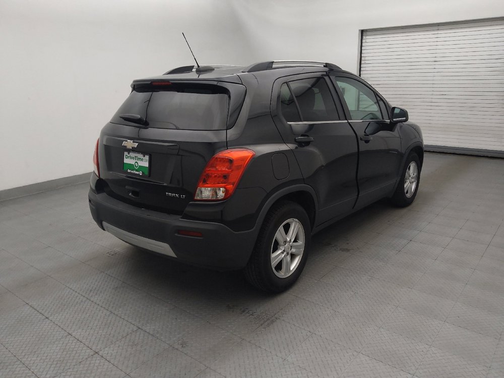 Used 2015 Chevrolet Trax LT w/ LT Sun and Sound Package FWD image 9