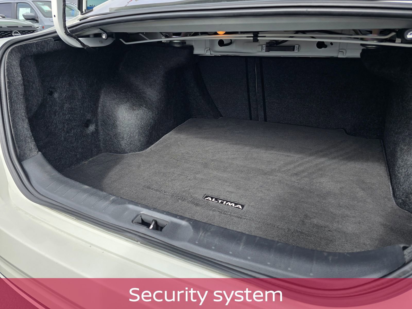 Used 2019 Nissan Altima 2.5 S FWD image 15