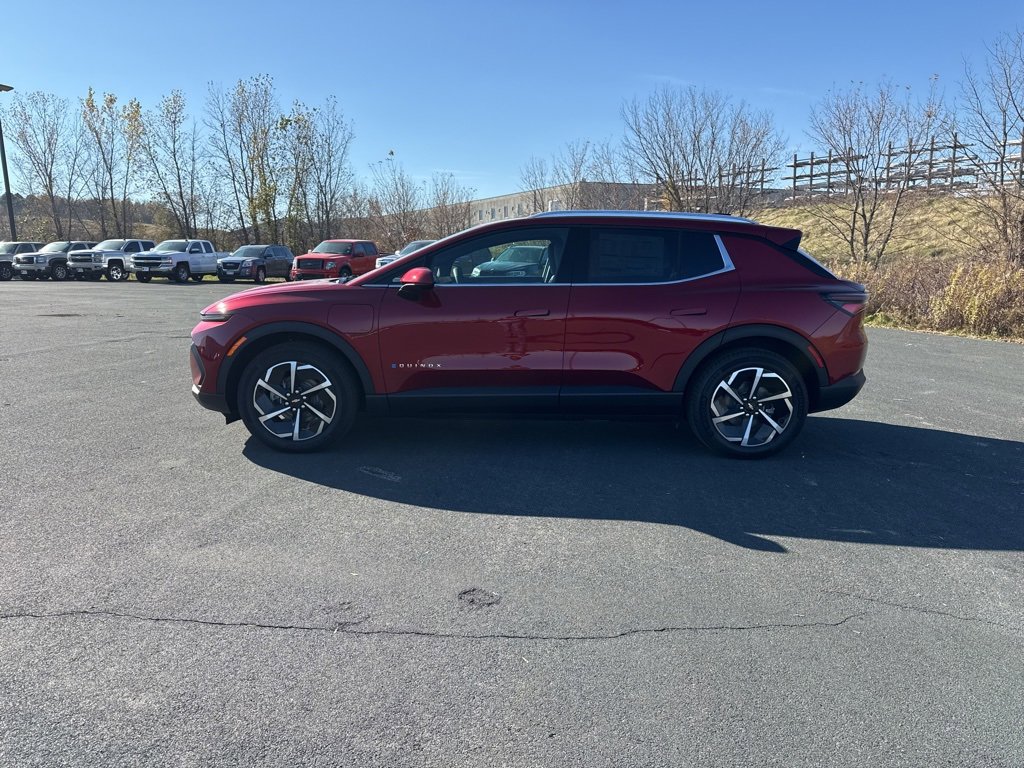 New 2026 Chevrolet Equinox EV LT image 4