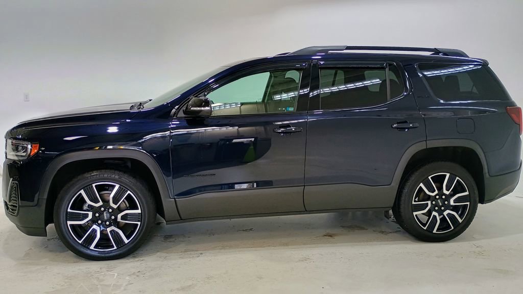 Used 2021 GMC Acadia SLE w/ Driver Convenience Package image 4