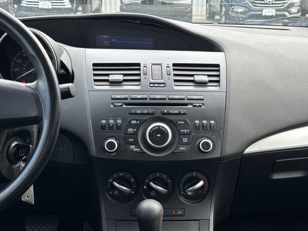 Used 2012 MAZDA MAZDA3 i Sport FWD image 18