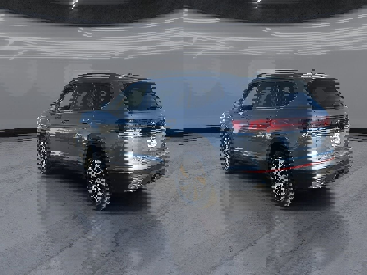 Used 2024 Volkswagen Atlas SE AWD/4WD image 4