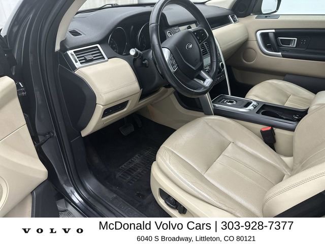 Used 2017 Land Rover Discovery Sport HSE image 11