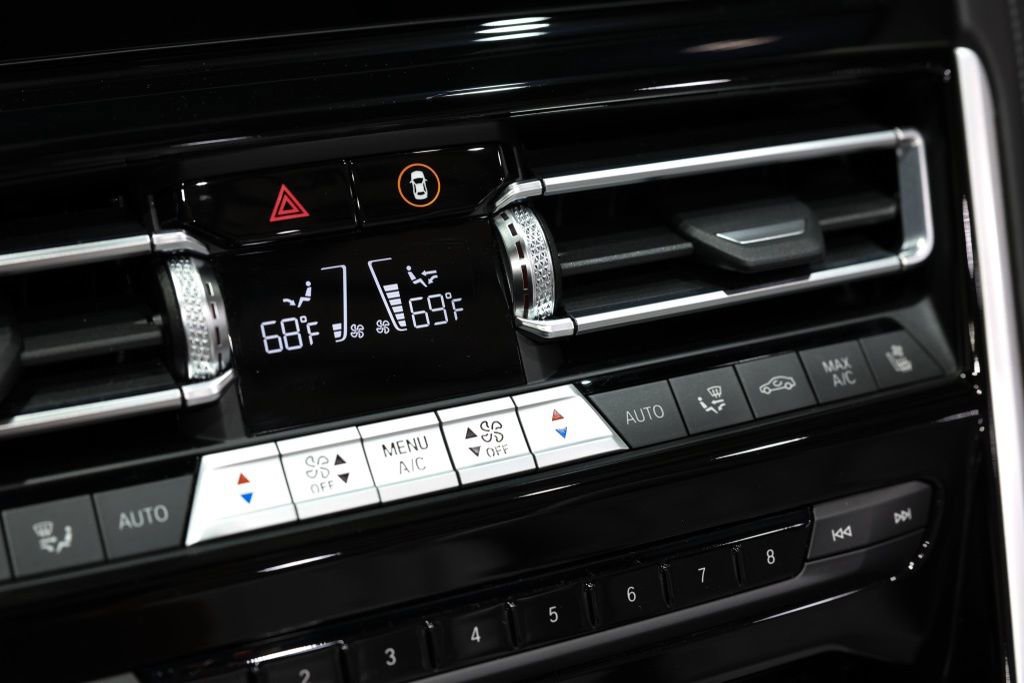 Used 2024 BMW M8 Competition w/ M Carbon Exterior Package image 38