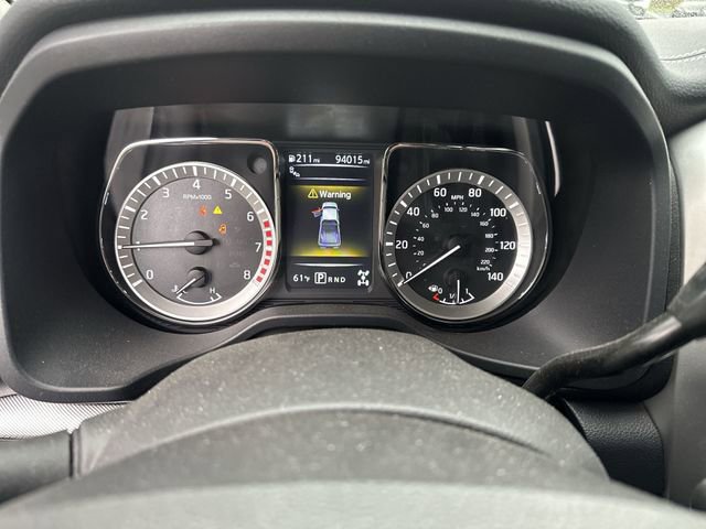 Used 2018 Nissan Titan PRO-4X image 12