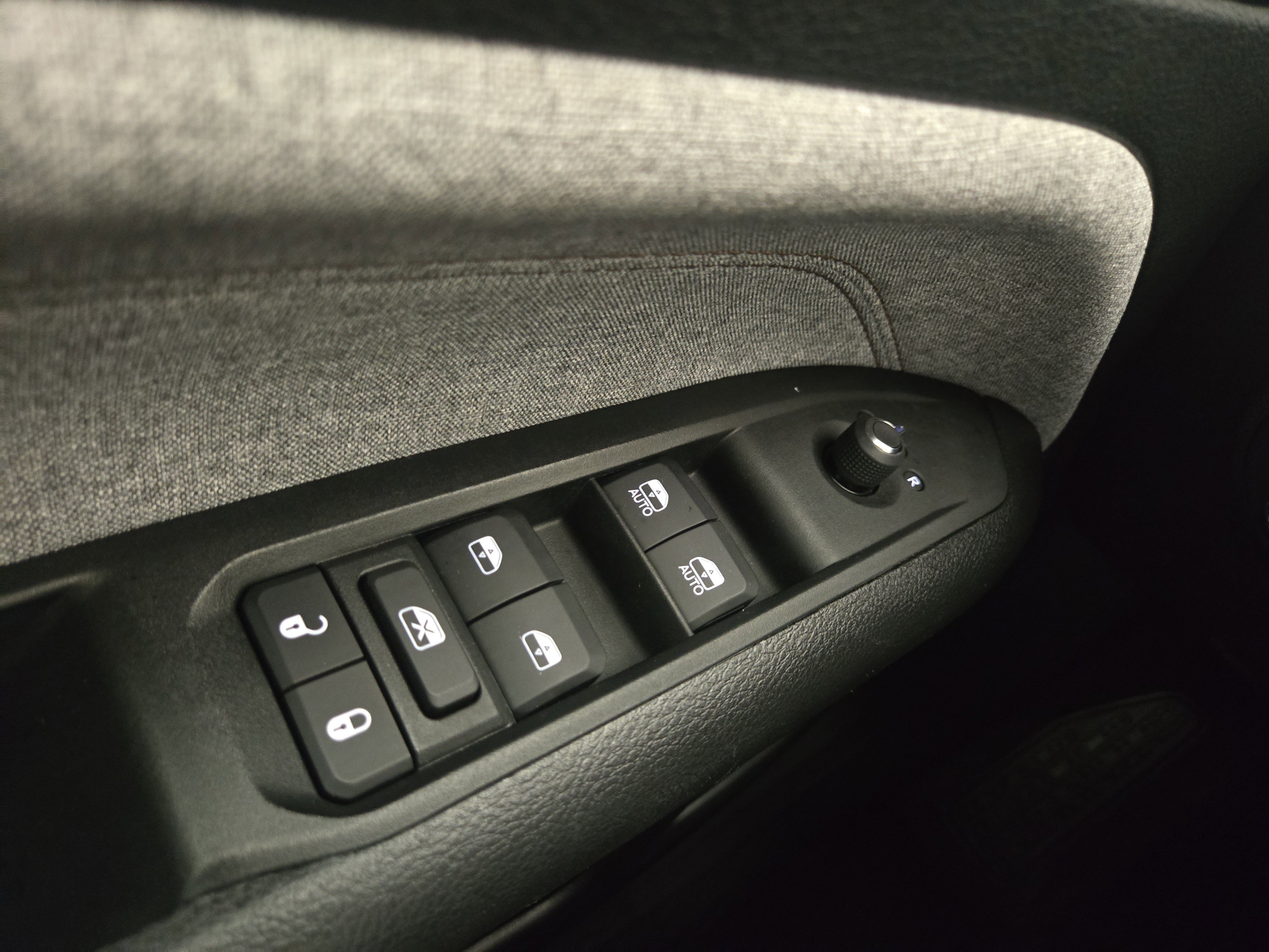 Used 2022 Jeep Compass Latitude image 29