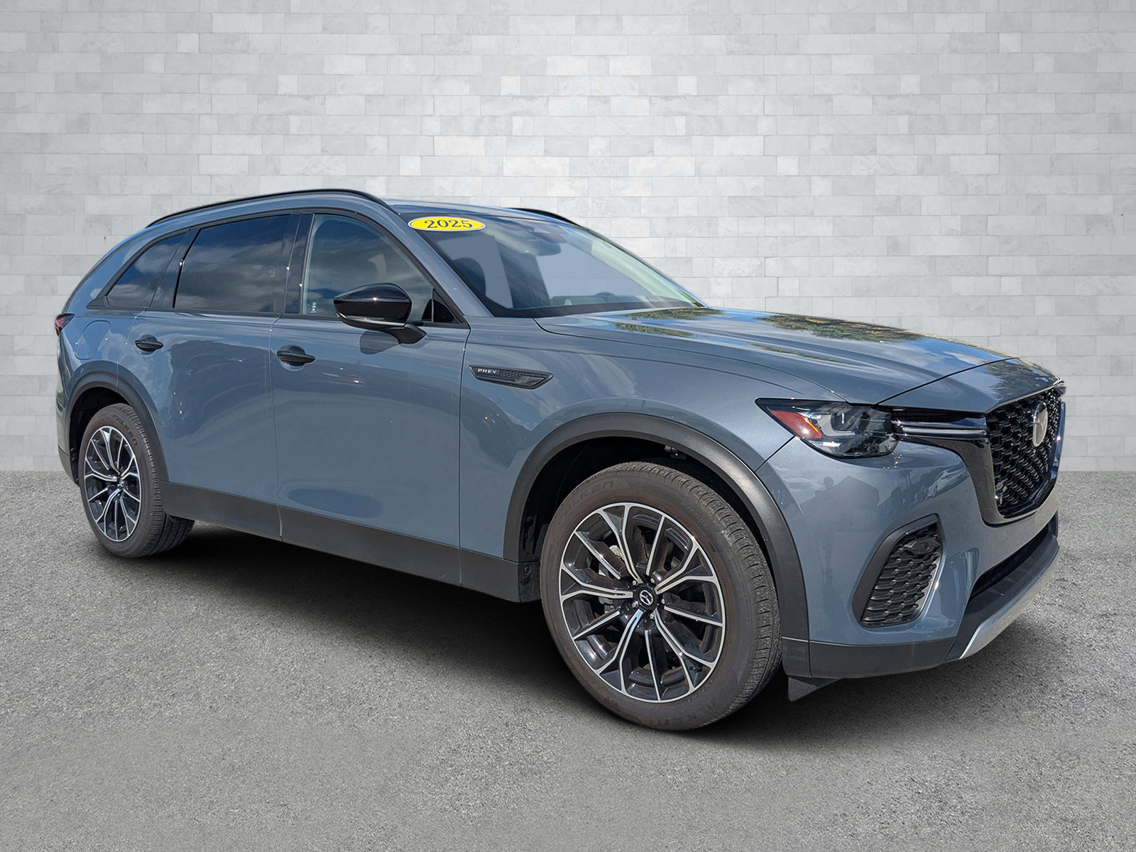 Certified 2025 MAZDA CX-70 Plug-In Hybrid w/ Premium Pkg