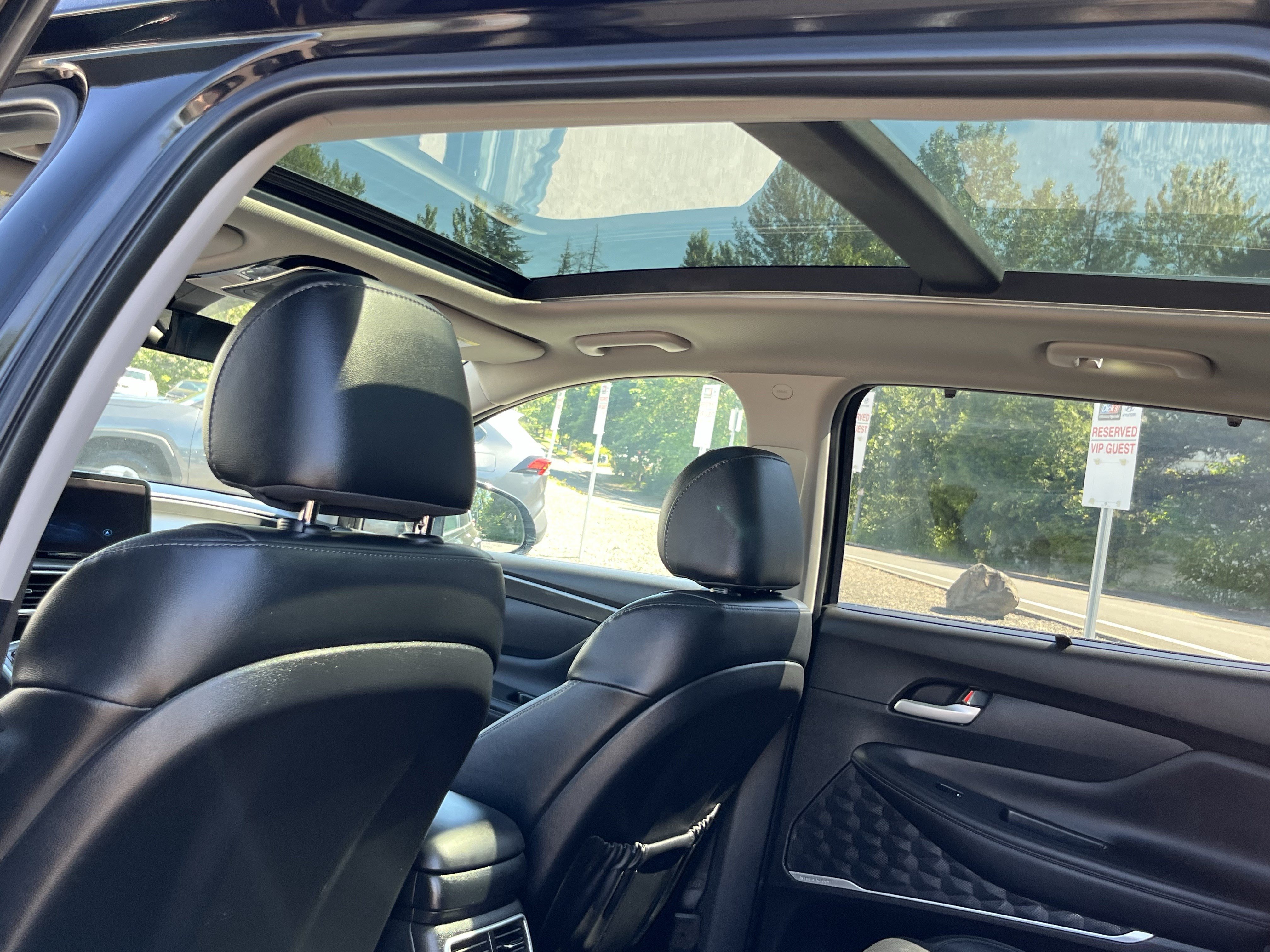 Certified 2023 Hyundai Santa Fe SEL w/ Premium Package AWD/4WD image 16