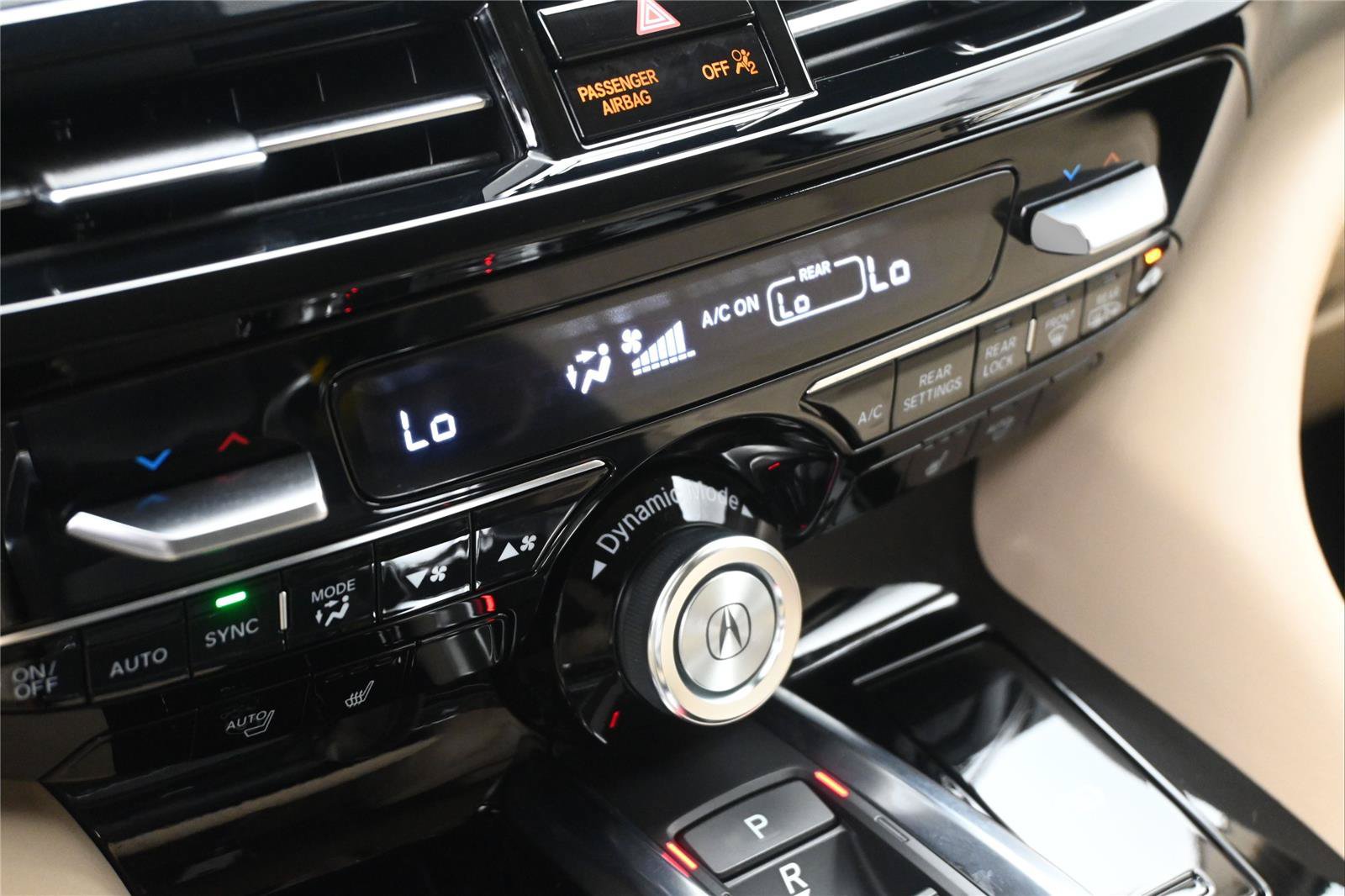 Certified 2022 Acura MDX SH-AWD w/ Technology Package image 7