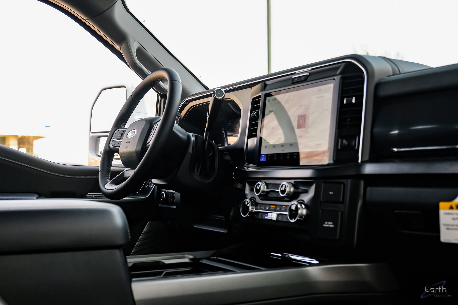 Used 2026 Ford F450 Lariat w/ FX4 Off-Road Package image 55