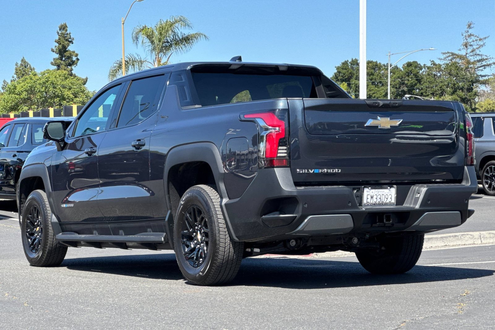 Used 2026 Chevrolet Silverado EV LT w/ Plus Package AWD/4WD image 7