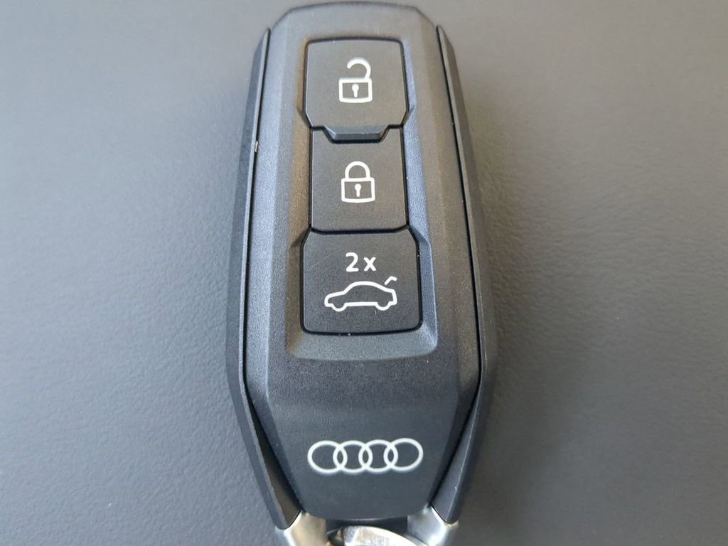 Used 2026 Audi A6 Premium Plus w/ Premium Plus Package image 31